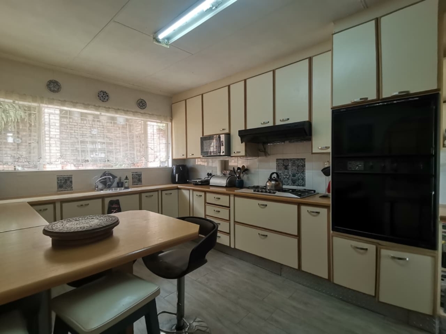 4 Bedroom Property for Sale in Kibler Park Gauteng