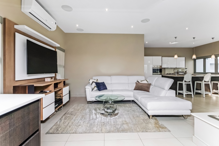 To Let 4 Bedroom Property for Rent in Bryanston Gauteng
