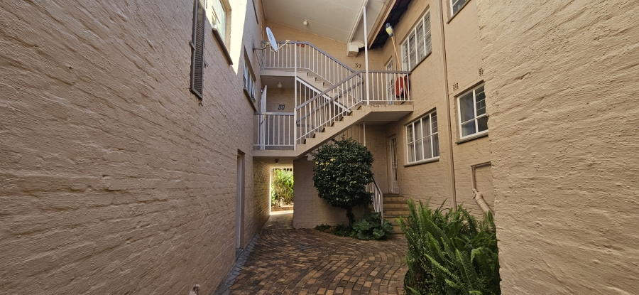 2 Bedroom Property for Sale in South Crest Gauteng