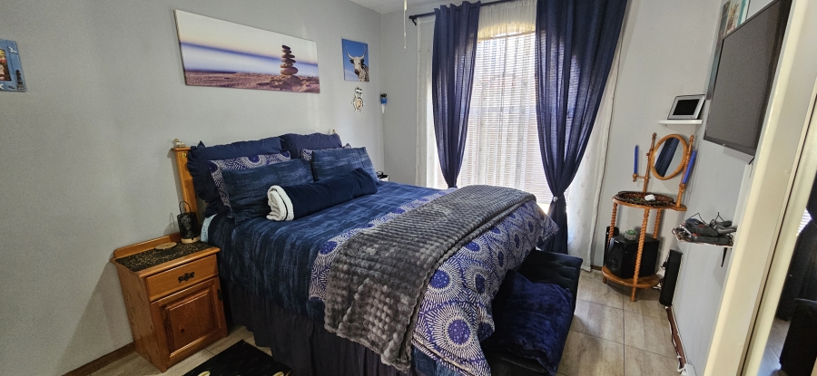 2 Bedroom Property for Sale in South Crest Gauteng