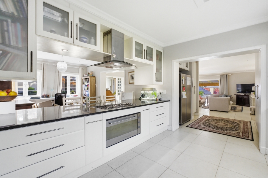 4 Bedroom Property for Sale in Bryanston Gauteng