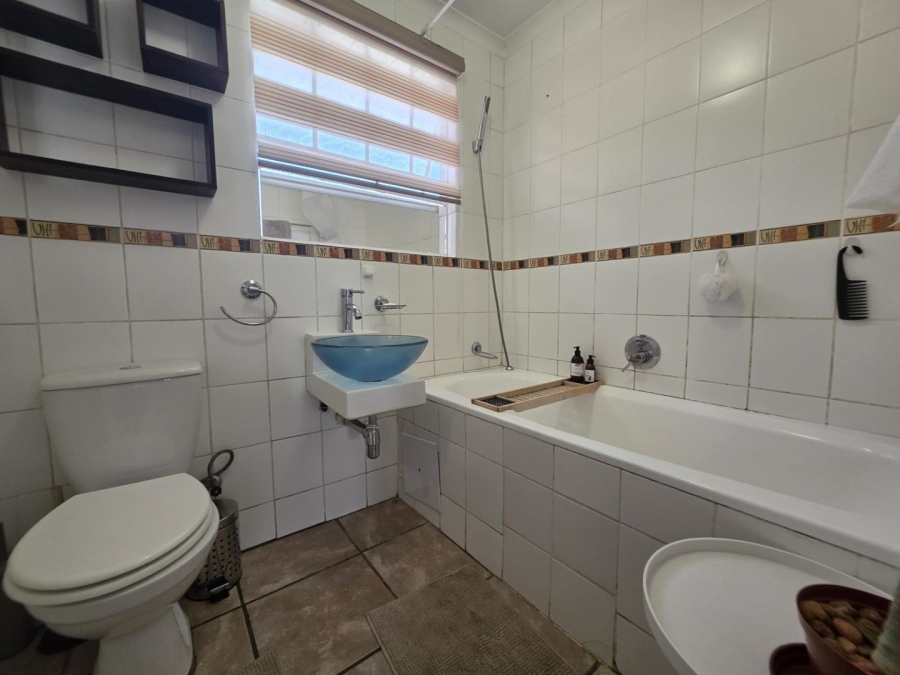 2 Bedroom Property for Sale in Verwoerdpark Gauteng