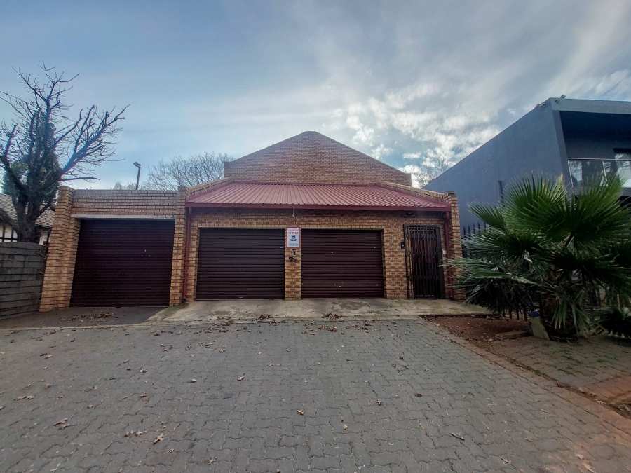 To Let 1 Bedroom Property for Rent in Westdene Gauteng