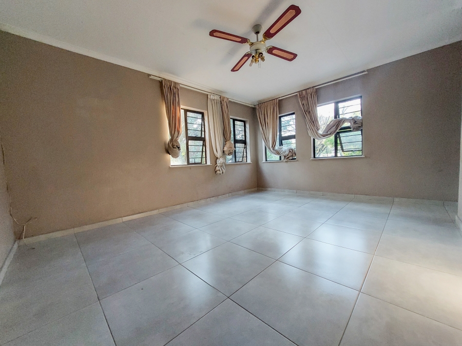 To Let 1 Bedroom Property for Rent in Westdene Gauteng
