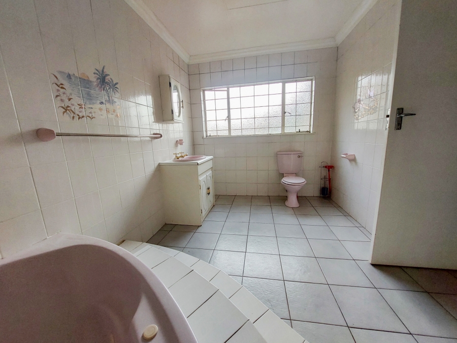 To Let 1 Bedroom Property for Rent in Westdene Gauteng
