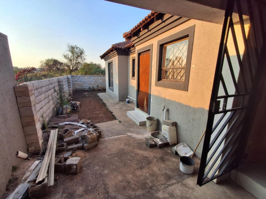 3 Bedroom Property for Sale in Soshanguve A Gauteng