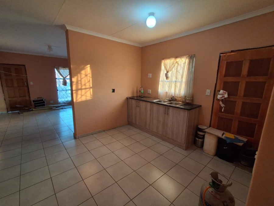 3 Bedroom Property for Sale in Soshanguve A Gauteng