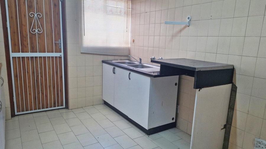 3 Bedroom Property for Sale in Corlett Gardens Gauteng