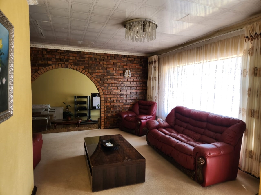 3 Bedroom Property for Sale in Crystal Park Gauteng