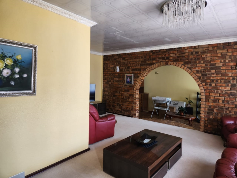 3 Bedroom Property for Sale in Crystal Park Gauteng