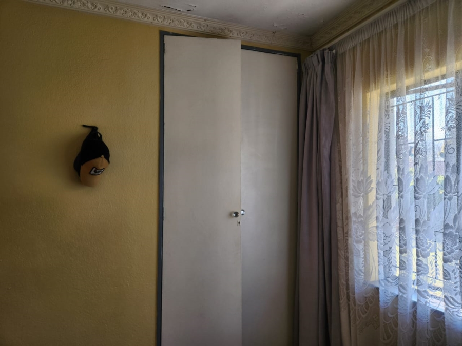 3 Bedroom Property for Sale in Crystal Park Gauteng