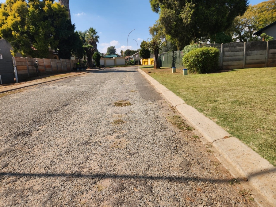 3 Bedroom Property for Sale in Crystal Park Gauteng
