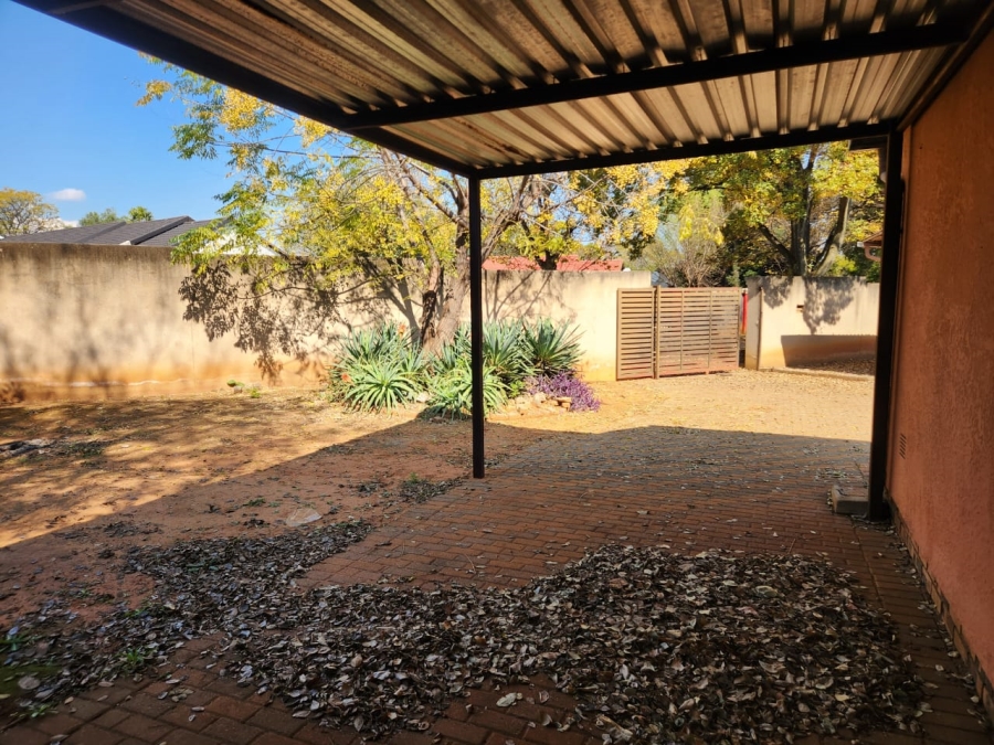 3 Bedroom Property for Sale in Crystal Park Gauteng