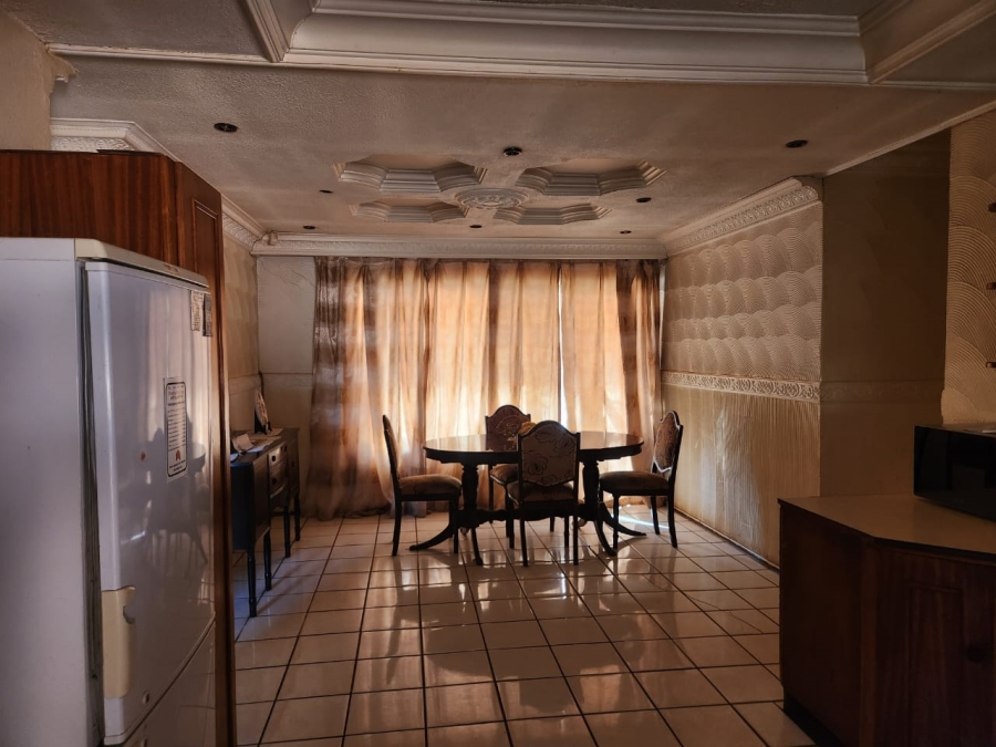 3 Bedroom Property for Sale in Crystal Park Gauteng
