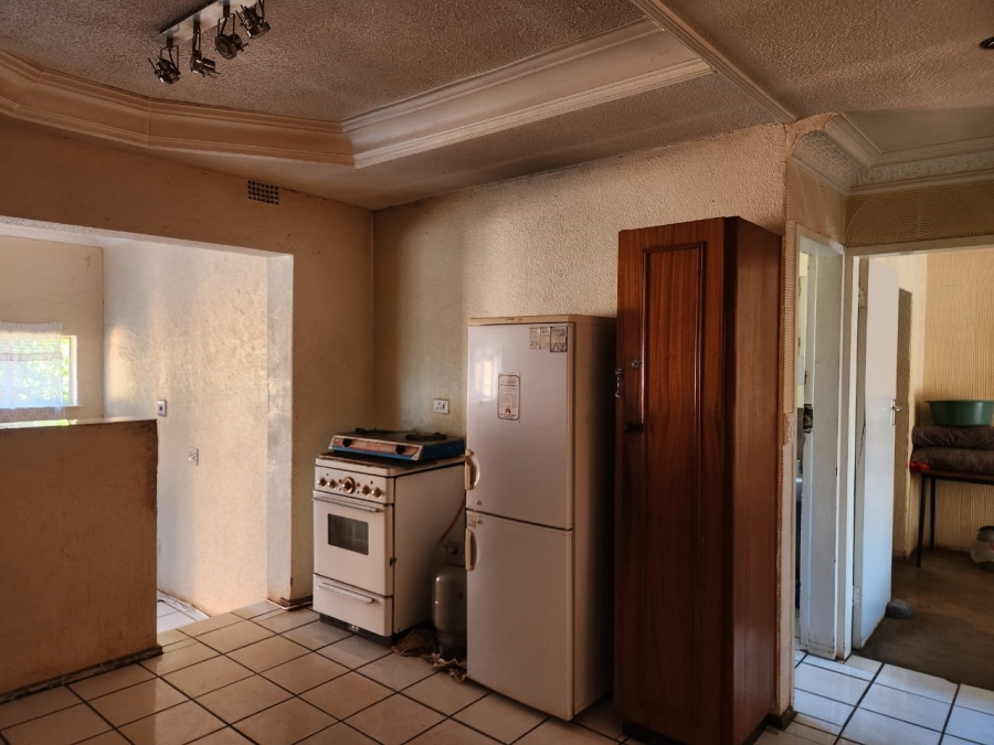 3 Bedroom Property for Sale in Crystal Park Gauteng