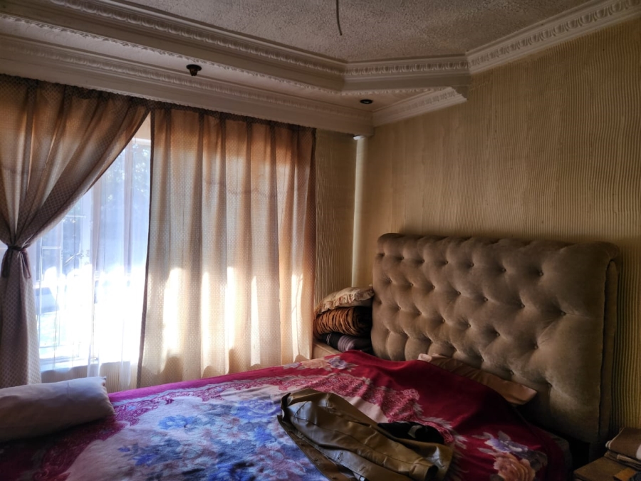 3 Bedroom Property for Sale in Crystal Park Gauteng