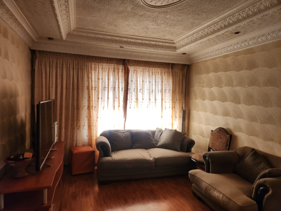 3 Bedroom Property for Sale in Crystal Park Gauteng