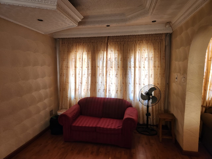 3 Bedroom Property for Sale in Crystal Park Gauteng