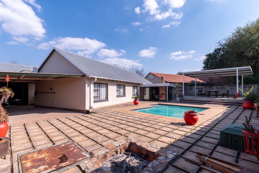 3 Bedroom Property for Sale in Van Riebeeck Park Gauteng