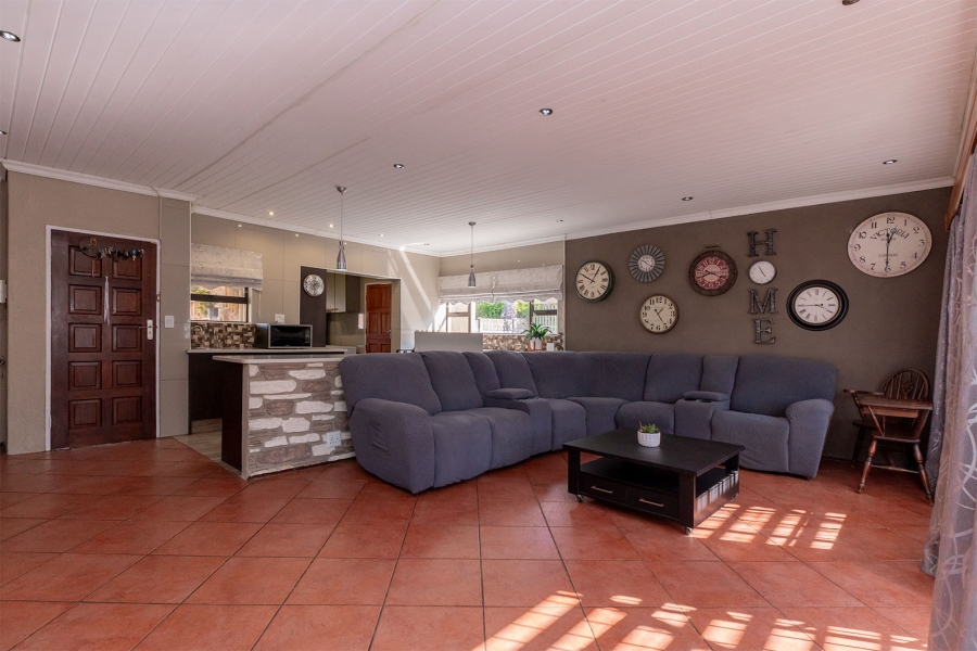 3 Bedroom Property for Sale in Van Riebeeck Park Gauteng