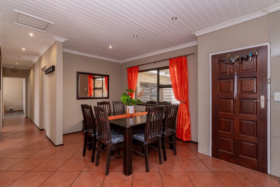 3 Bedroom Property for Sale in Van Riebeeck Park Gauteng