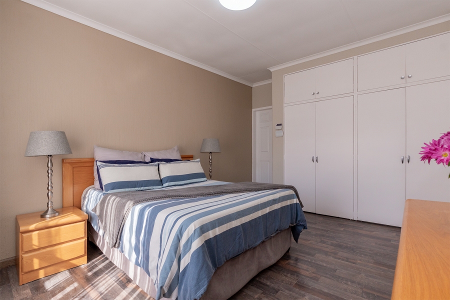 3 Bedroom Property for Sale in Van Riebeeck Park Gauteng