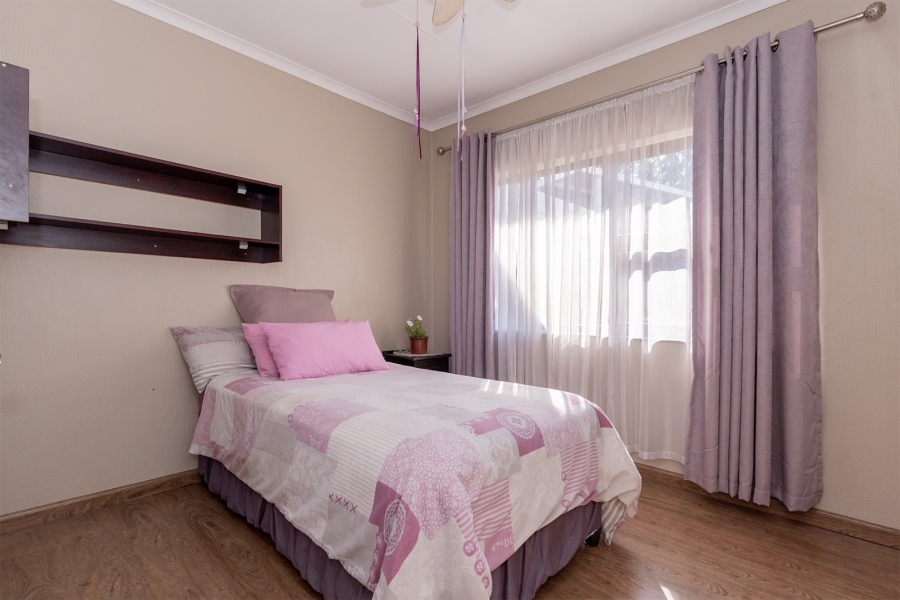 3 Bedroom Property for Sale in Van Riebeeck Park Gauteng