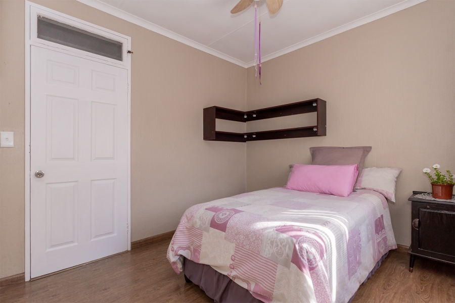 3 Bedroom Property for Sale in Van Riebeeck Park Gauteng
