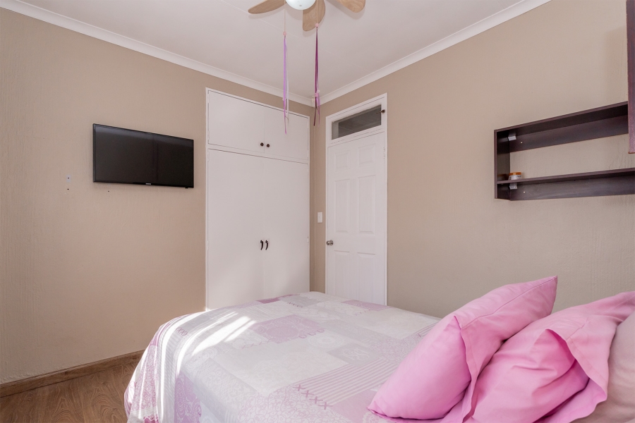 3 Bedroom Property for Sale in Van Riebeeck Park Gauteng