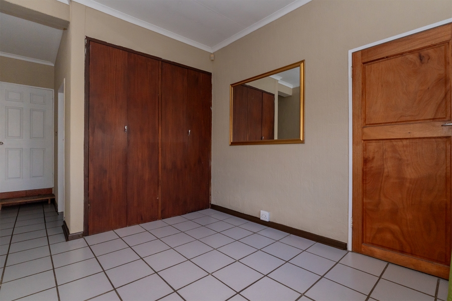 3 Bedroom Property for Sale in Van Riebeeck Park Gauteng