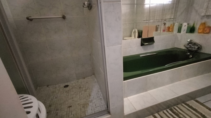 3 Bedroom Property for Sale in Randgate Gauteng