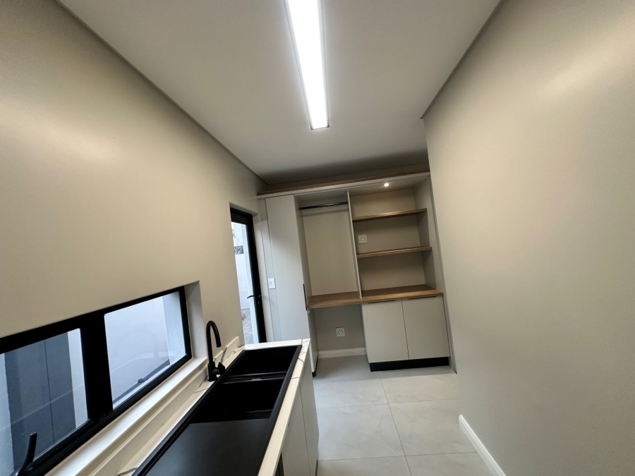 4 Bedroom Property for Sale in Fountainbrook Estate Gauteng