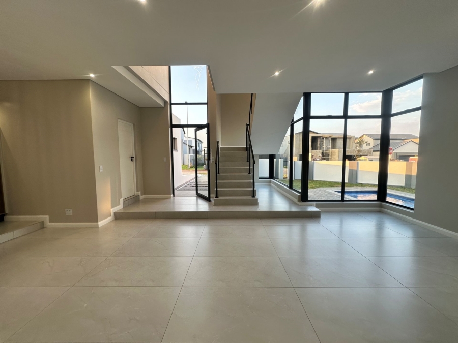 4 Bedroom Property for Sale in Fountainbrook Estate Gauteng