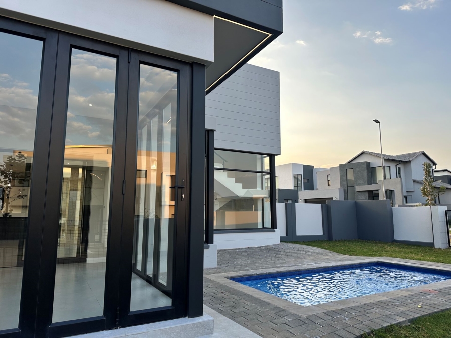 4 Bedroom Property for Sale in Fountainbrook Estate Gauteng