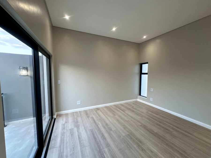 4 Bedroom Property for Sale in Fountainbrook Estate Gauteng