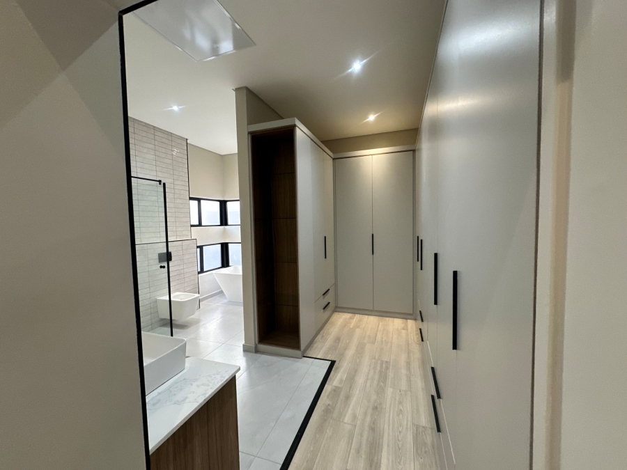 4 Bedroom Property for Sale in Fountainbrook Estate Gauteng