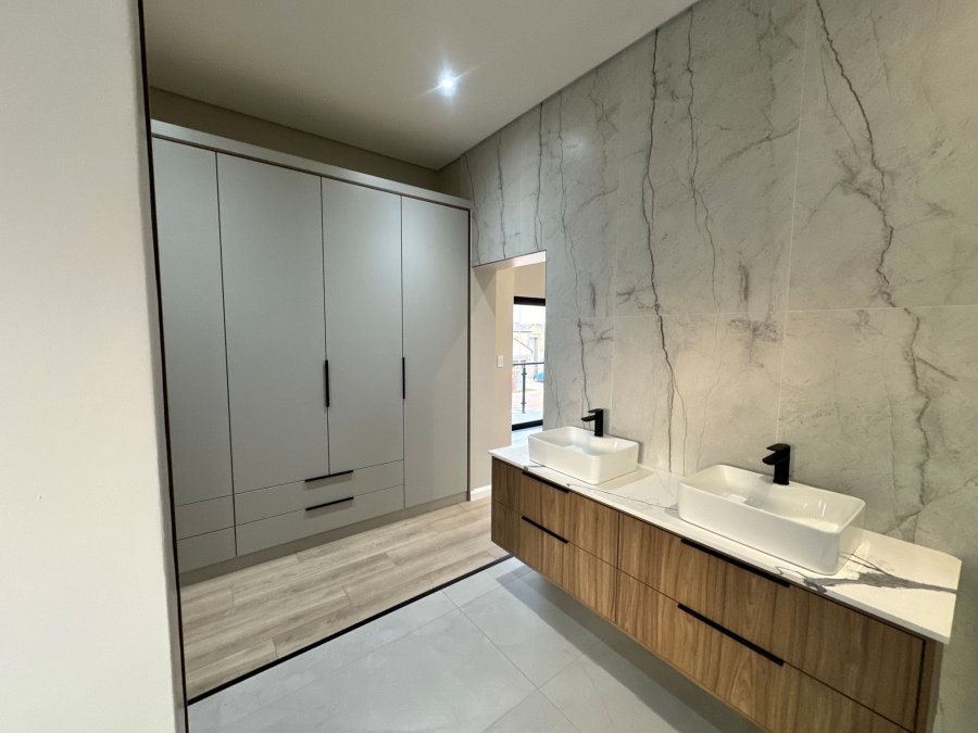 4 Bedroom Property for Sale in Fountainbrook Estate Gauteng