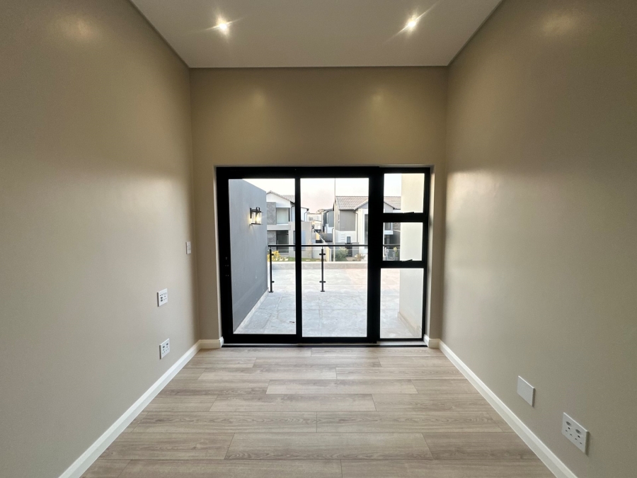 4 Bedroom Property for Sale in Fountainbrook Estate Gauteng