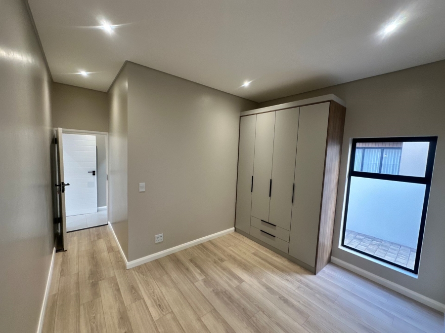 4 Bedroom Property for Sale in Fountainbrook Estate Gauteng