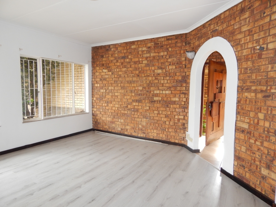 To Let 3 Bedroom Property for Rent in Rietvalleirand Gauteng