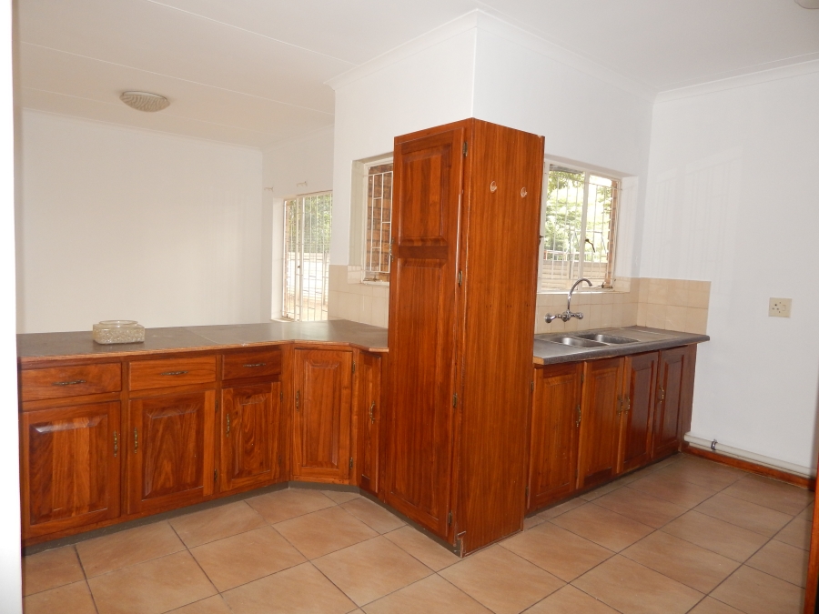 To Let 3 Bedroom Property for Rent in Rietvalleirand Gauteng