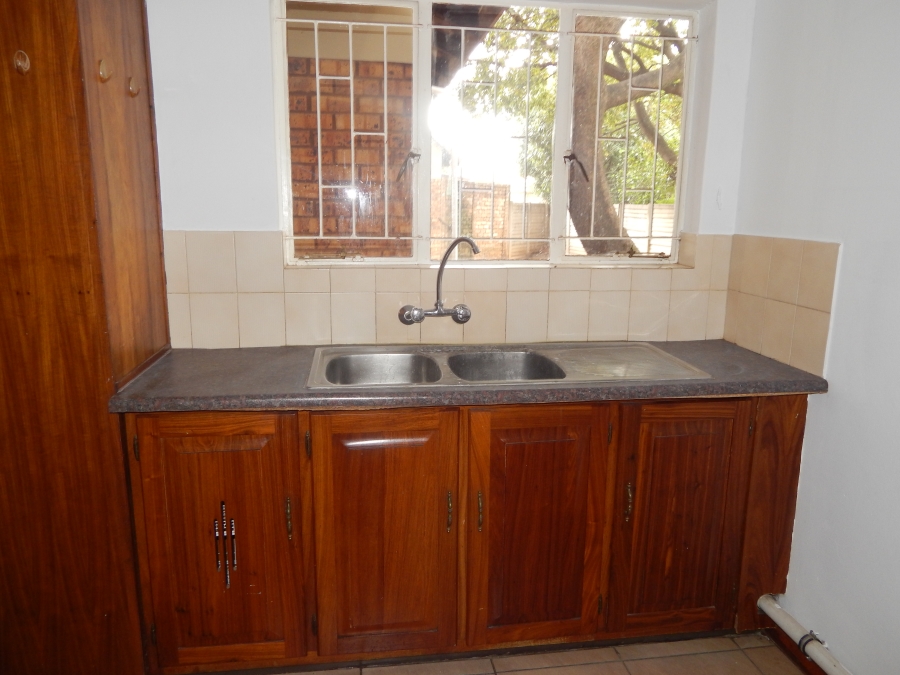 To Let 3 Bedroom Property for Rent in Rietvalleirand Gauteng
