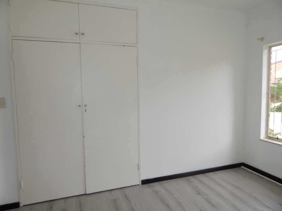To Let 3 Bedroom Property for Rent in Rietvalleirand Gauteng