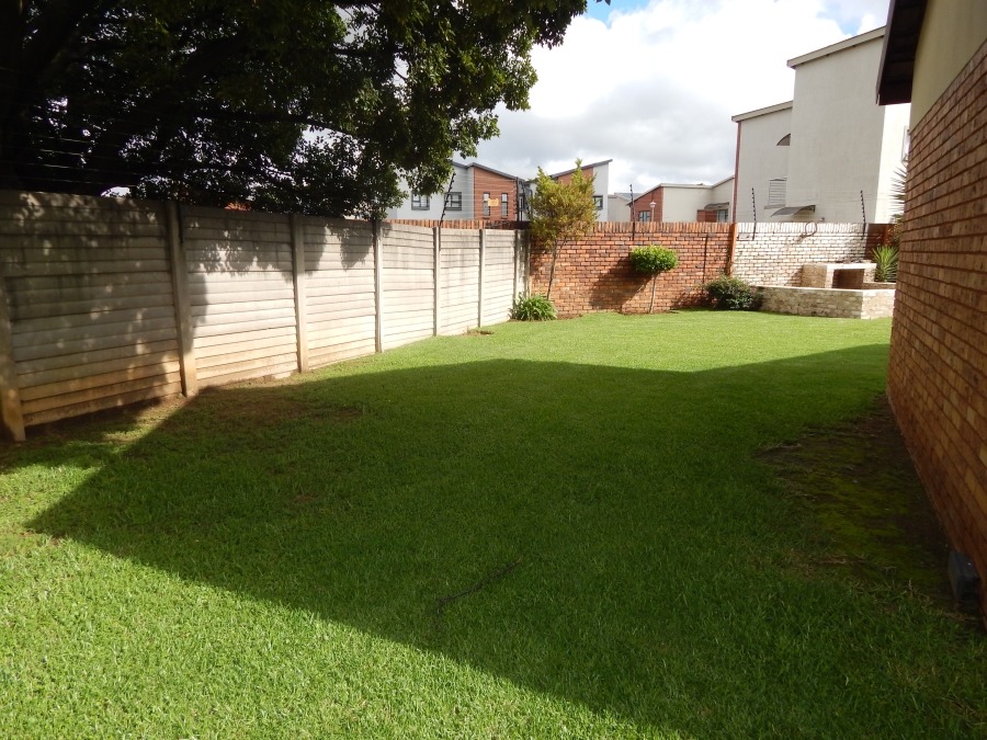 To Let 3 Bedroom Property for Rent in Rietvalleirand Gauteng