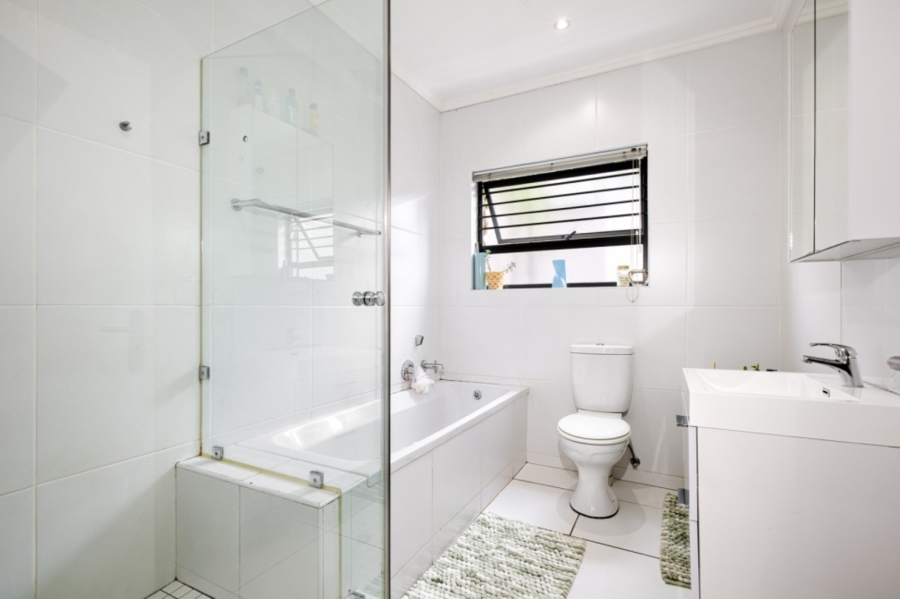 To Let 3 Bedroom Property for Rent in Paulshof Gauteng
