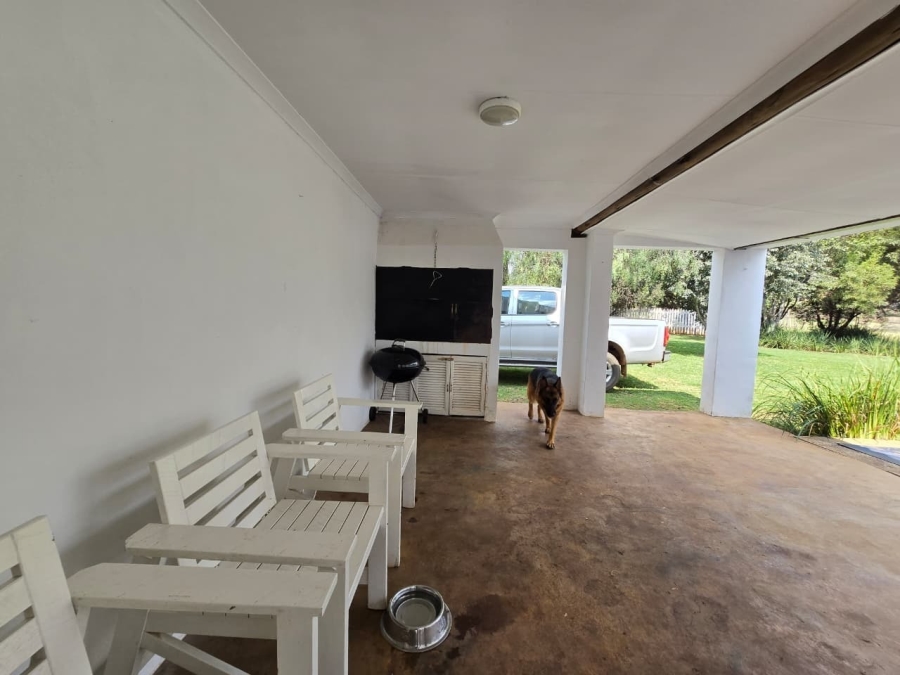 5 Bedroom Property for Sale in Drumblade A H Gauteng