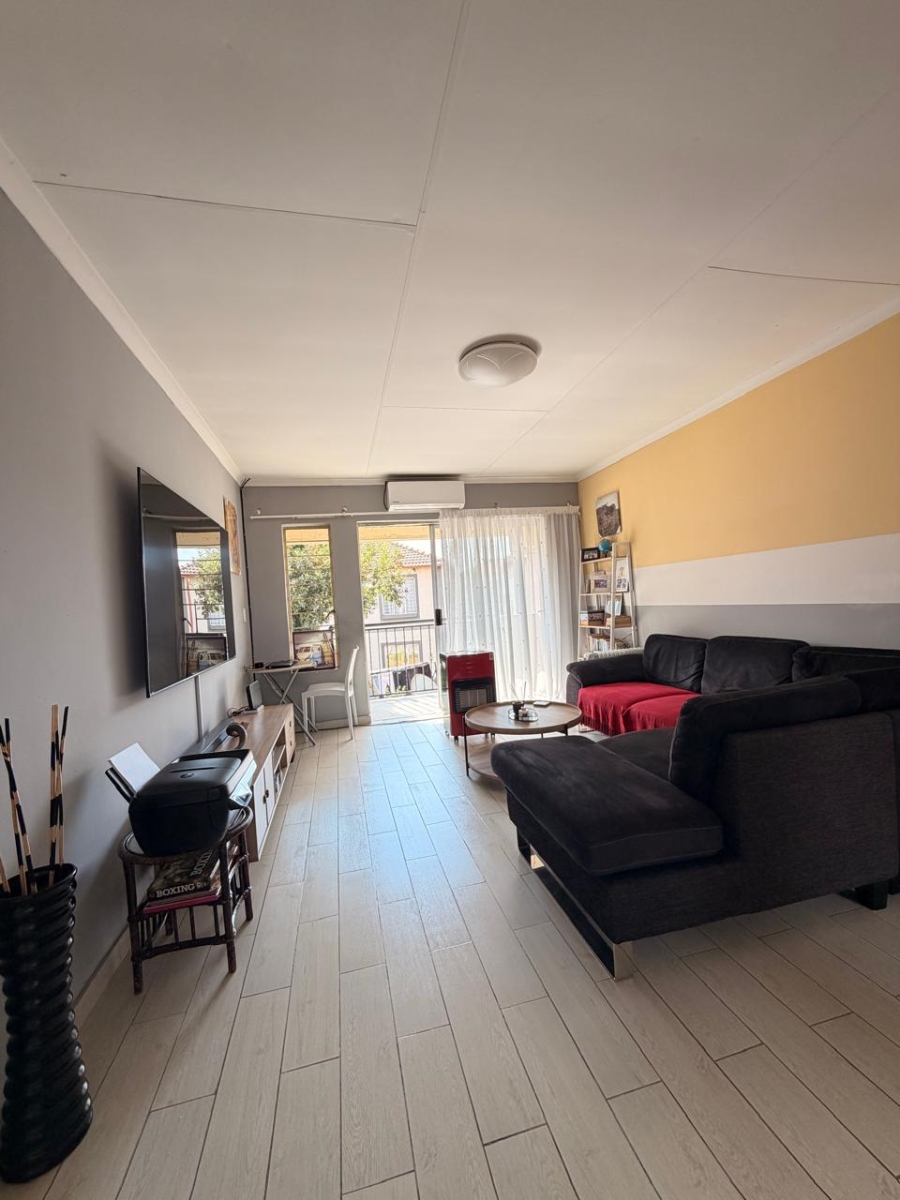 2 Bedroom Property for Sale in Parkrand Gauteng