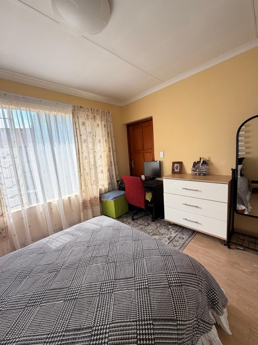 2 Bedroom Property for Sale in Parkrand Gauteng