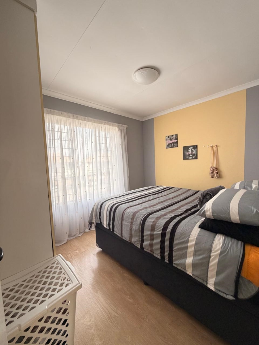 2 Bedroom Property for Sale in Parkrand Gauteng