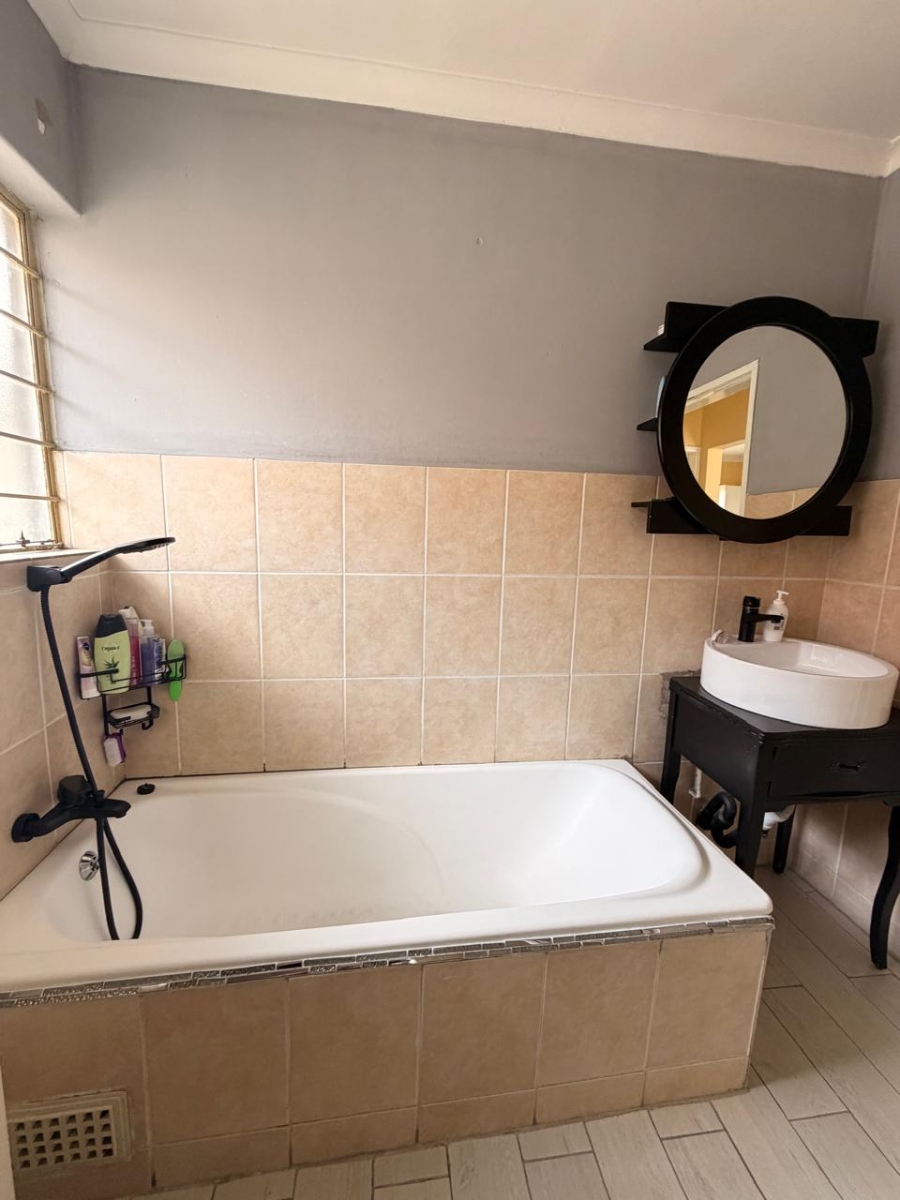2 Bedroom Property for Sale in Parkrand Gauteng